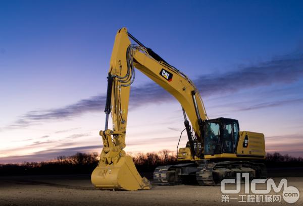 新一代Cat 336大吨位挖掘机，实力的象征