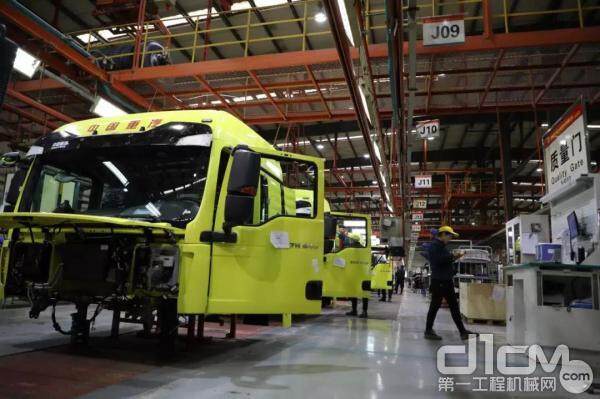 中国重汽生产系统提前进入工作状态