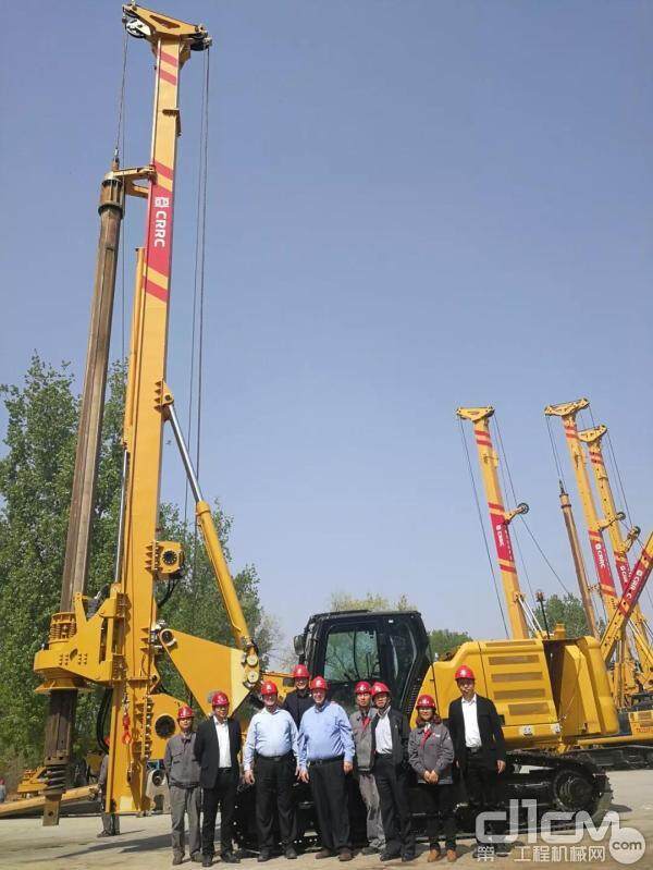 卡特彼勒OEM项目组到访北京重工