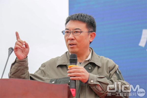 河北小松工程机械贸易有限公司总经理 韩永辉
