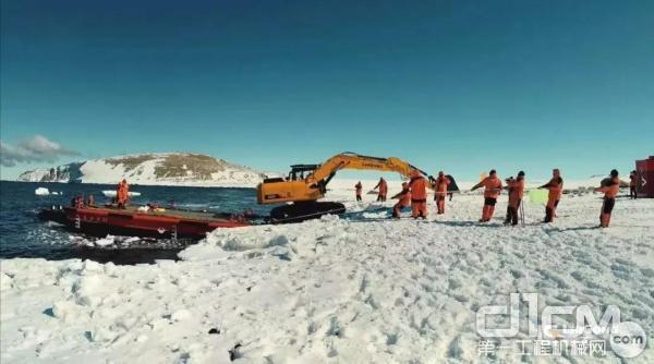 柳工设备助力南极科考