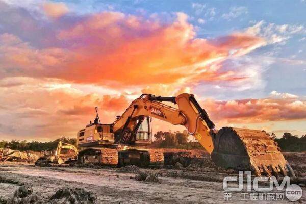 近600台三一挖掘机参建印尼青山产业园