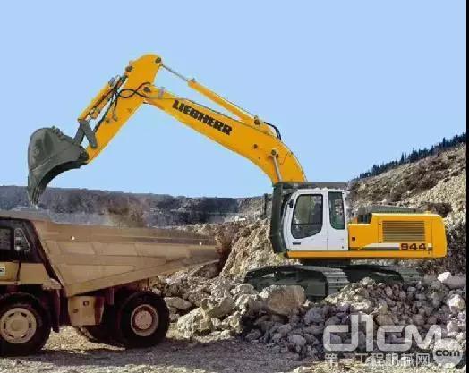 利勃海尔挖掘机应用于矿山领域