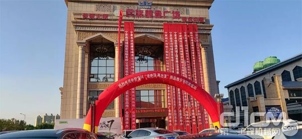中联重科工程起重机七大新品发布会 宁夏吴忠站圆满结束