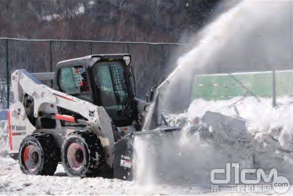 山猫吹雪机