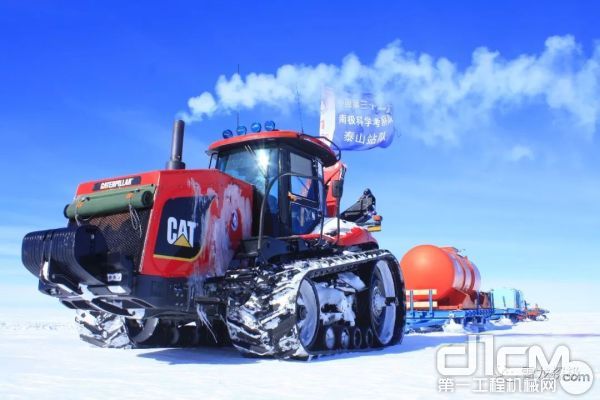 “巨无霸”重型雪地车