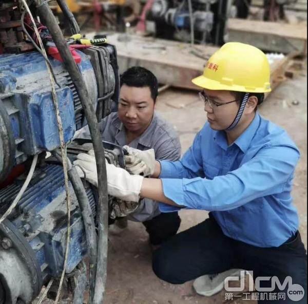 中联重科建筑起重机械分公司售后工程师 胡朝明