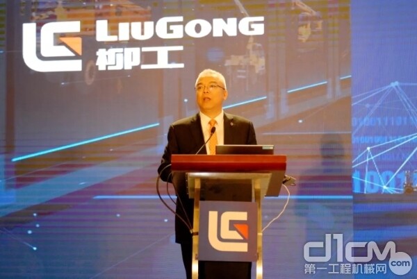 广西柳工机械股份有限公司总裁助理、国内营销中心总经理杜丹