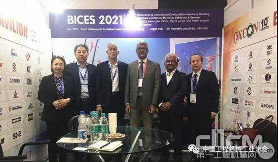 与印度建筑商协会会谈