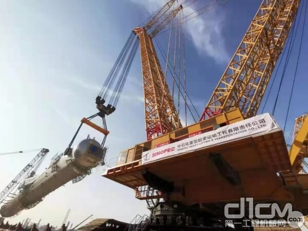 “世界第一吊”徐工4000吨级履带起重机在沙特圆满完成海外首吊