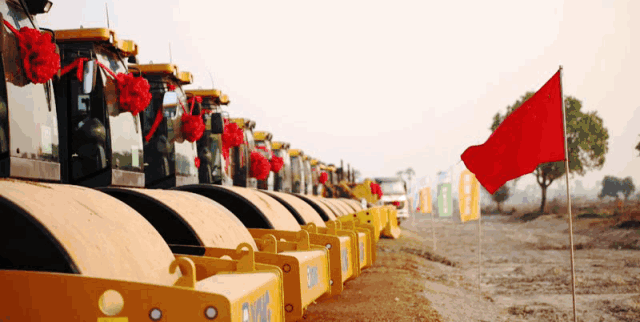 近百台徐工道路机械助力柬埔寨第一条高速施工