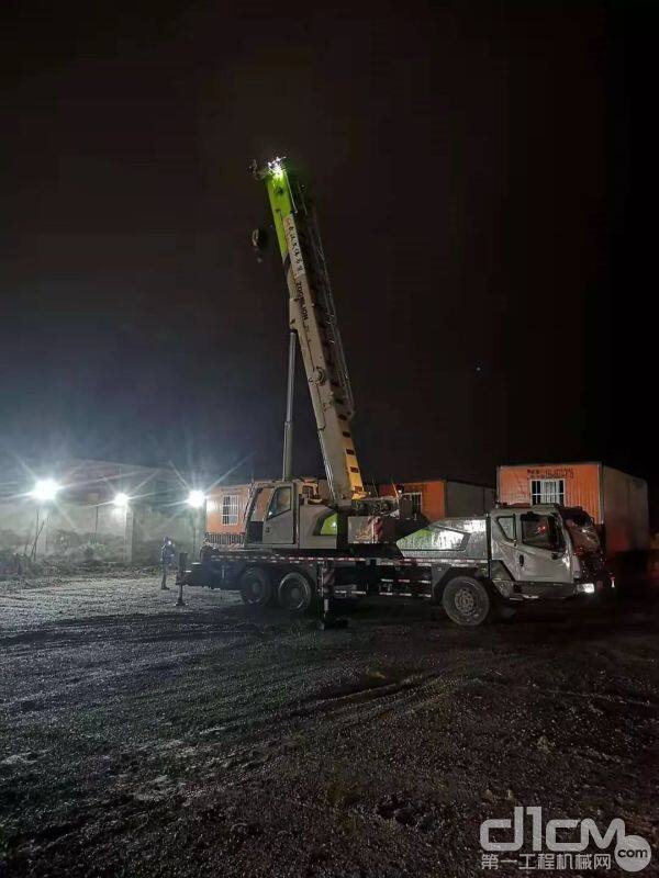 中联重科起重机助力建设武汉火神山医院