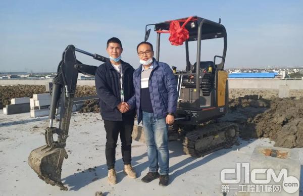 浙江立洋向上海用户交付第一台沃尔沃设备
