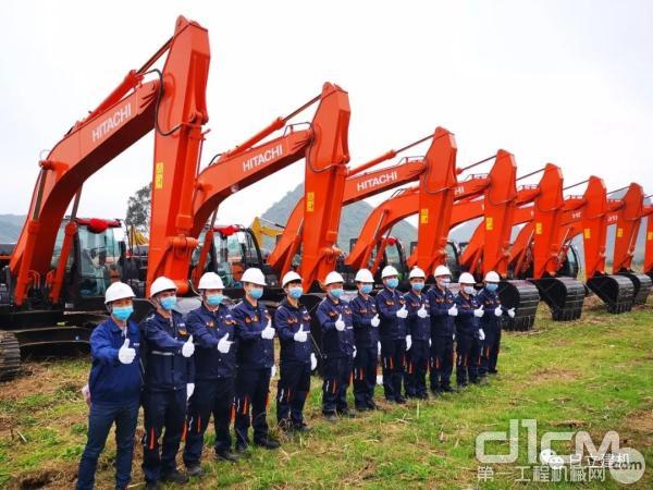 日立建机（上海）有限公司与日立建机经销商深圳美鹏共同交付了30台日立建机ZX200-5A挖掘机至广西旱改水项目