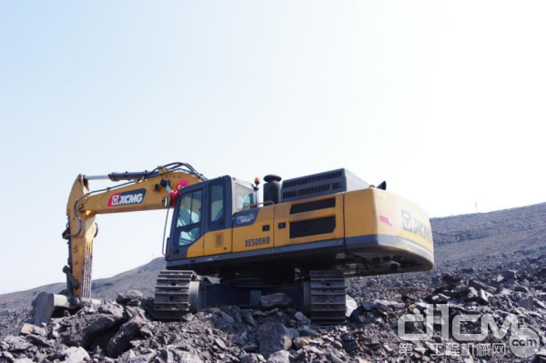 �칤�ݷ�500�����϶���Һѹ�ھ��