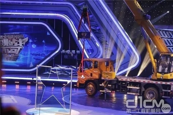 �Ʒ�Я�칤�ݰ��8�μ����ӡ���ս�����ܡ���ս�ɹ�!