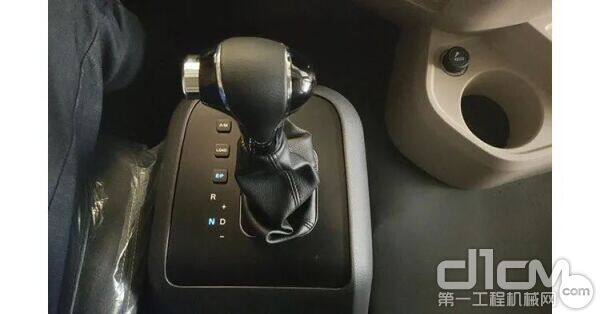 ���Ը���ʵ�ʹ����л��������Ĺ���ģʽ