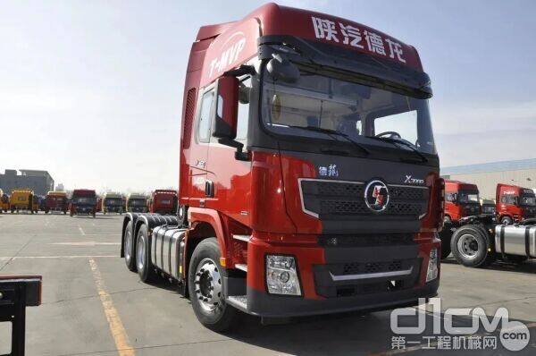 套色外观,体现全新镀铬装饰