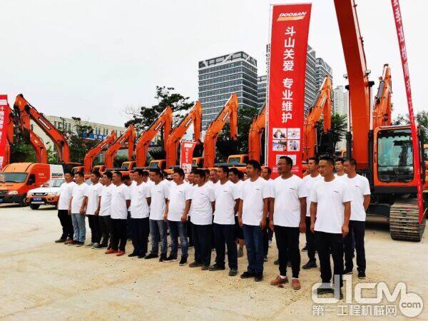 ���ط��񹤳�ʦ����·��