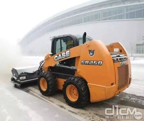 凯斯传统的便捷上掀驾驶室