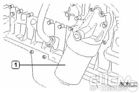 更换发动机油滤清器