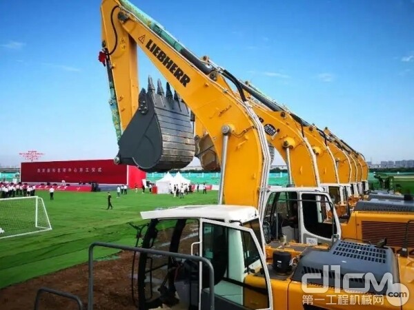 利勃海尔挖掘机