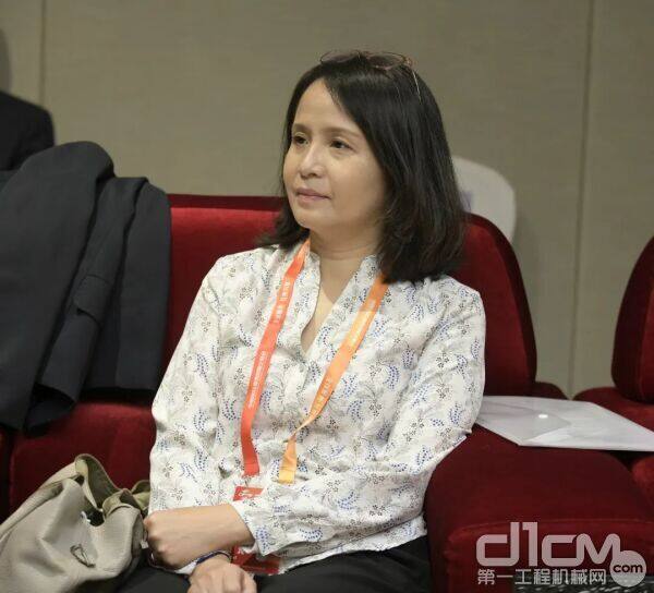 沃尔沃(中国)投资有限公司总裁马军女士参与论坛