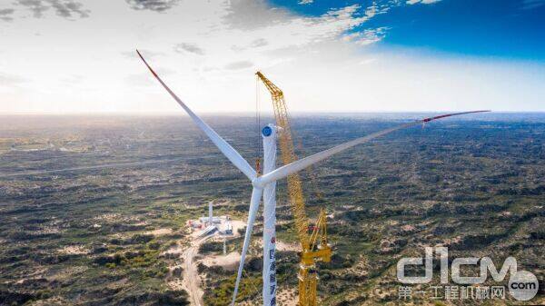 徐工XGL1800风电动臂塔机顺利完成项目首台3.0兆瓦风机吊装任务