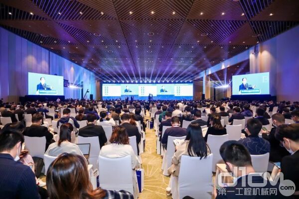 两化融合暨工业互联网平台大会在苏州召开