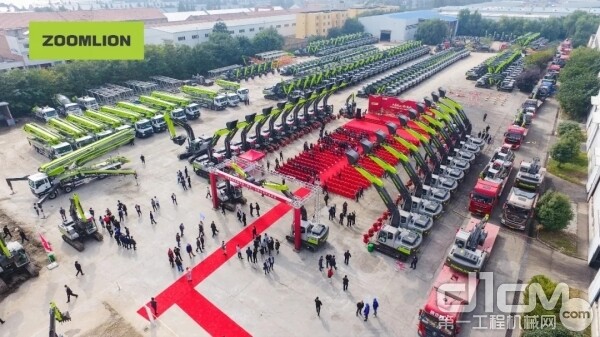 中联重科机械设备(陕西)有限公司开业庆典活动现场
