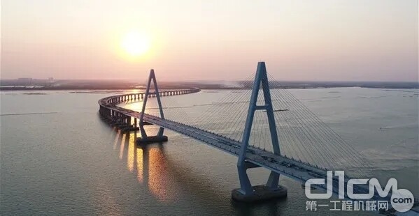 湛江第一长跨海大桥——通明海特大桥