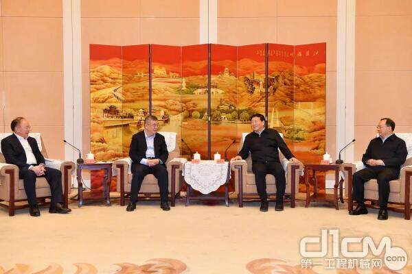 江苏省政府与中信集团签署战略合作协议