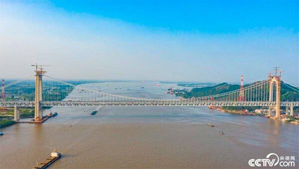 五峰山长江大桥实景拍图