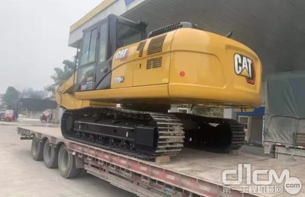 全新的Cat®(卡特)320 GX挖掘机