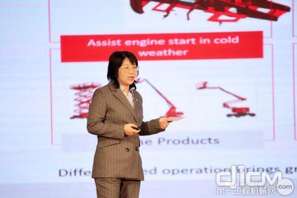 临工重机海外高机应用研究所所长王玉玲讲解2021年尝骋惭骋海外新产物规划及布局