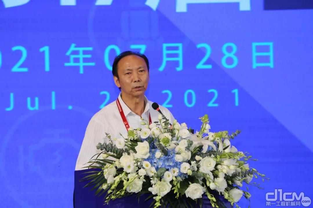 中国机械工业联合会执行副会长宋晓刚