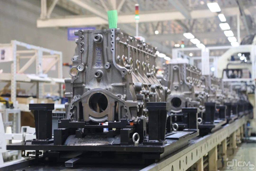 汉马发动机生产线