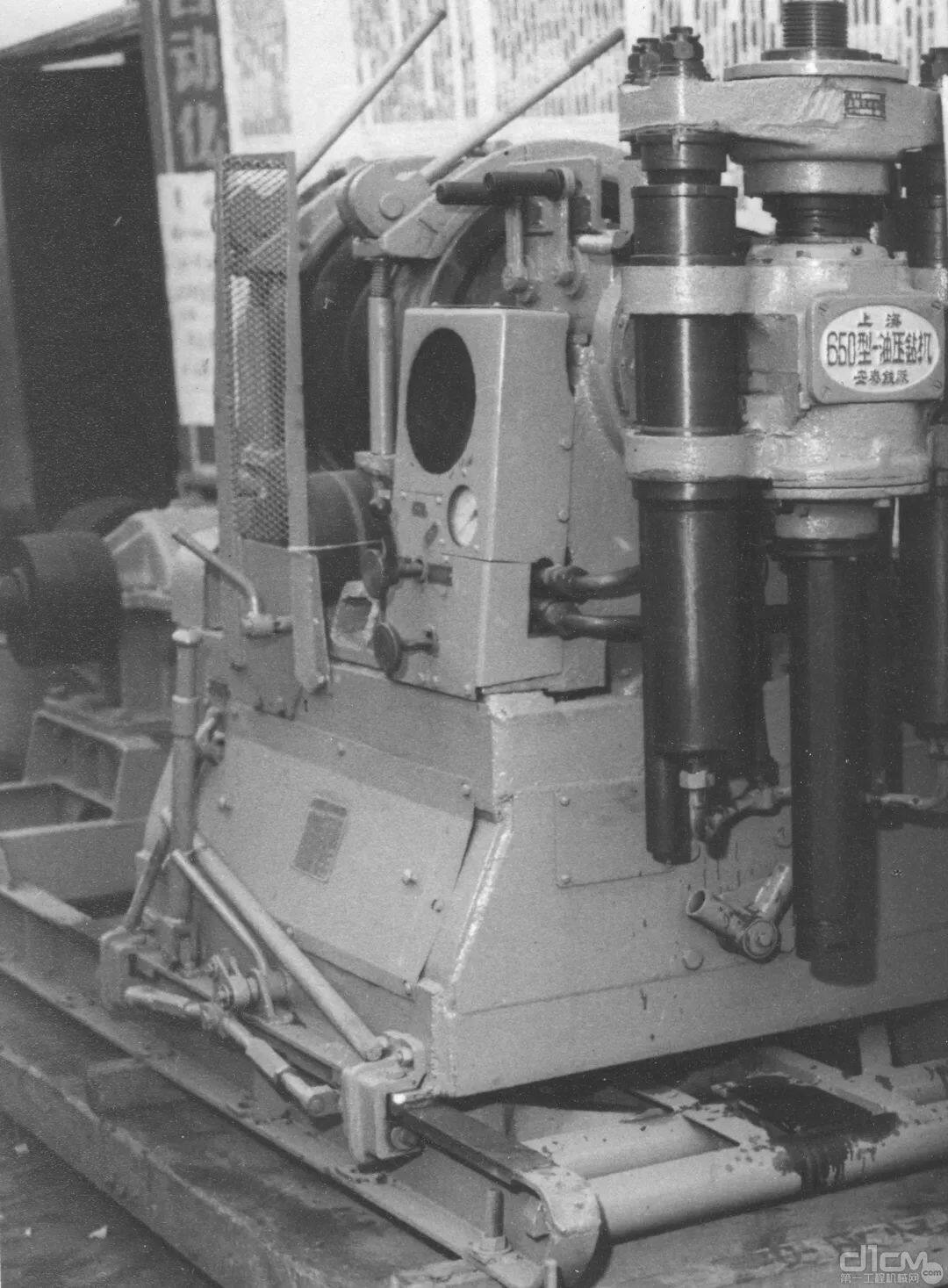 图丨安泰铁厂生产的油压钻机