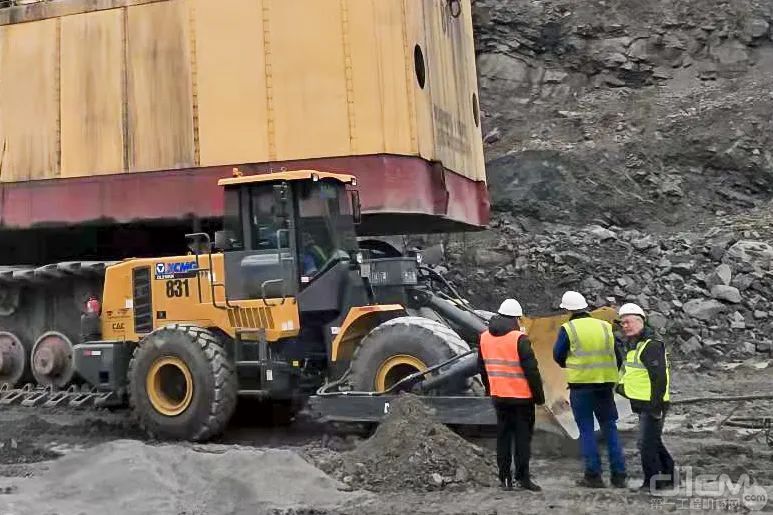 徐工DL210KN轮式推土机在伊尔库茨克煤矿现场