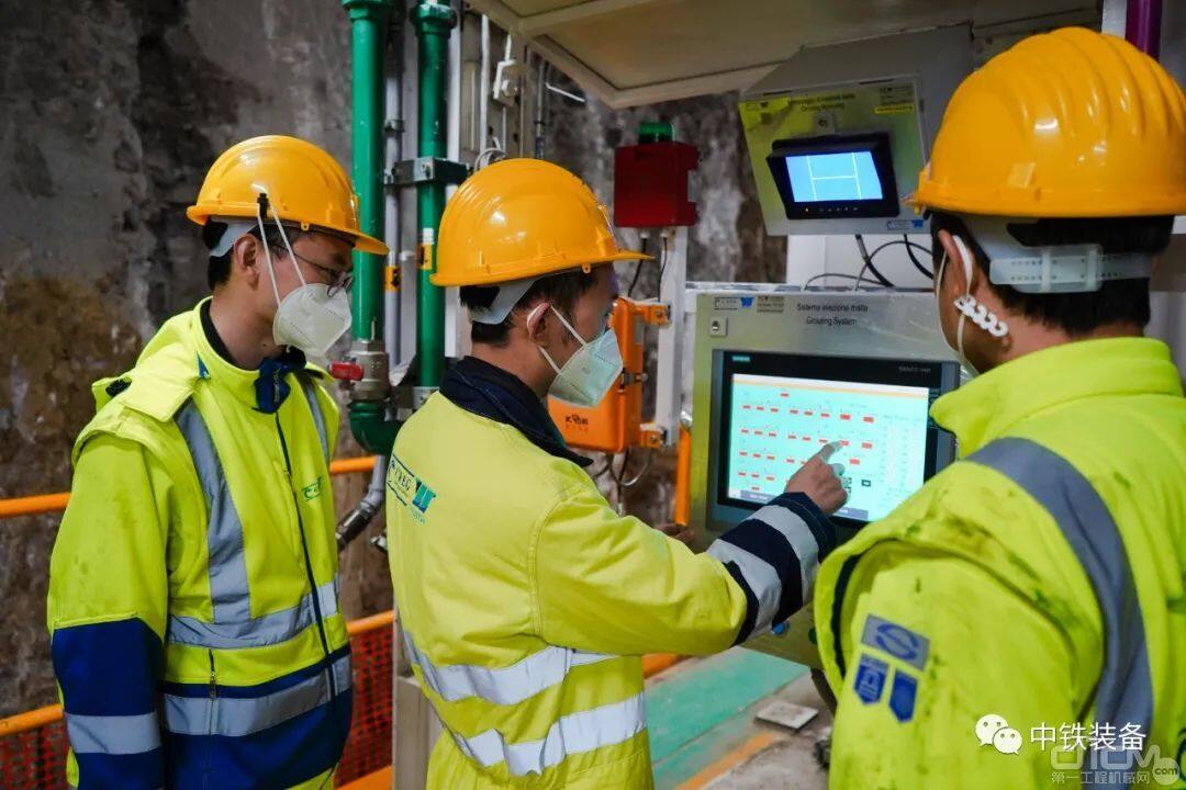 中铁装备组建了一支专业的属地化员工+中方人员的技术服务团队提供现场服务