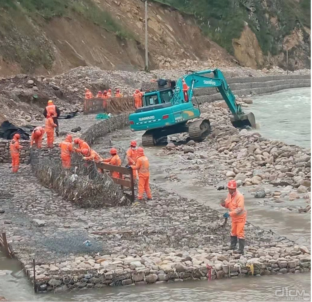 高海拔、高寒考验的山河智能挖掘机在激烈的竞争中脱颖而出