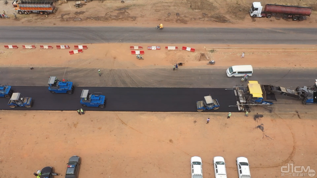 尼日利亚A2高速公路改扩建工程