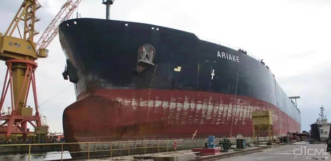 海上浮式生产储卸油船