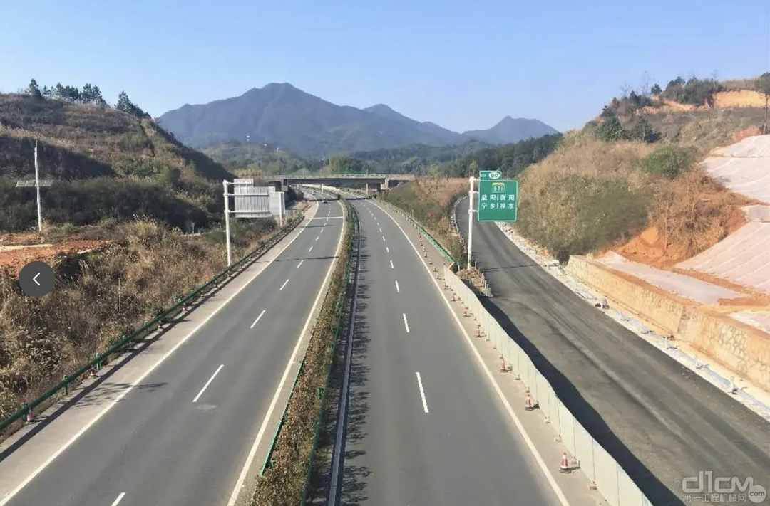 湖南平益高速施工程项目