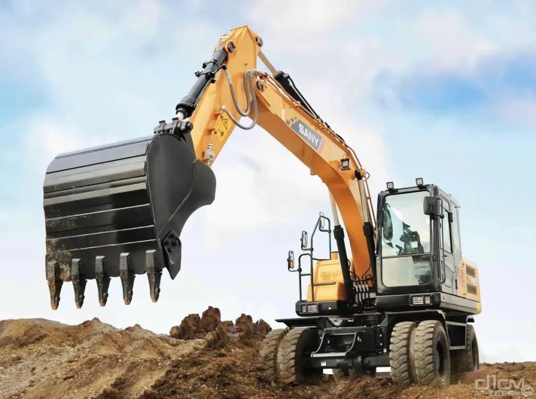 强效强挖，快速致富：三一SY155W PRO新一代全液压轮胎式挖掘机