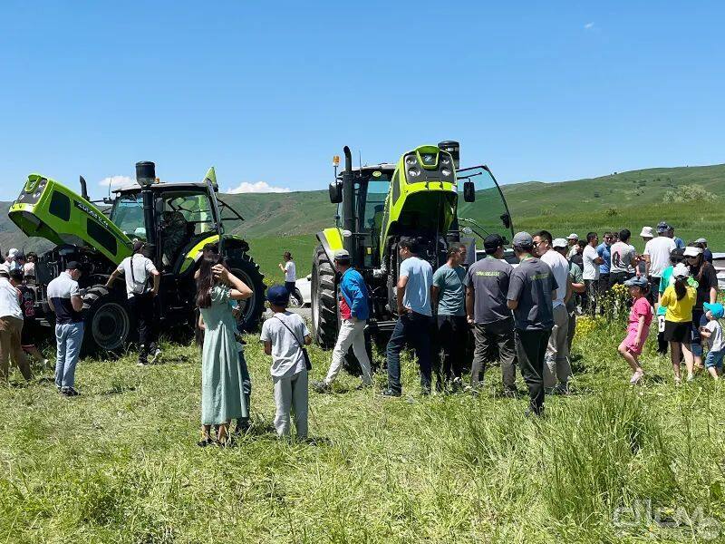 中联重科系列大马力拖拉机精彩亮相哈萨克斯坦LEPSI2022国际畜牧业展览