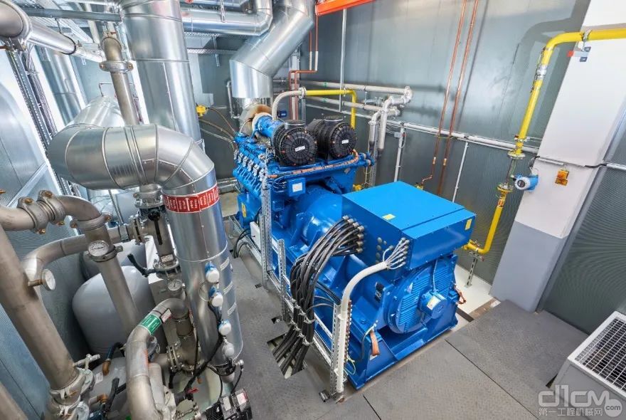 一台MWM燃气发电机组在欧福热电站运行