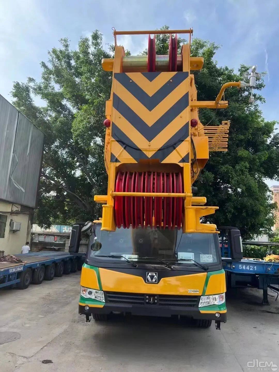 深圳首台:徐工XCA200L8全地面起重机到家,欢迎鉴赏(图5) 细节拍图