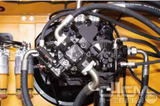 SY580H液压主泵采用川崎K7V240正流量泵