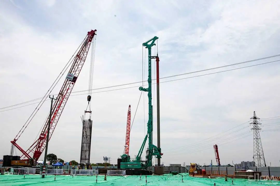 上海金泰大型旋挖机提前60天交出“新答卷” 多快好省创新的施工纪录